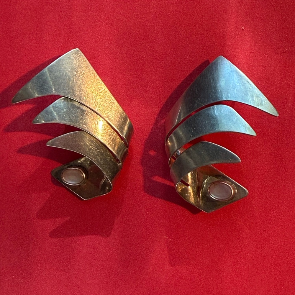Sterling silver earrings abstract art pink shell Navajo “JB”‎ vintage 925 10g lg